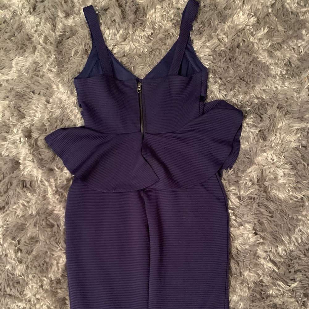 Super cute DRESS - Picture 2 of 5